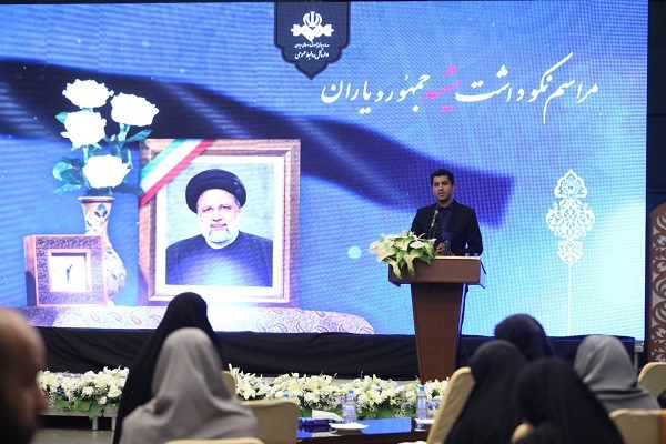 مردم‌داری و مردم‌دوستی صفت تکرارشونده اهالی تلویزیون از شهید جمهور