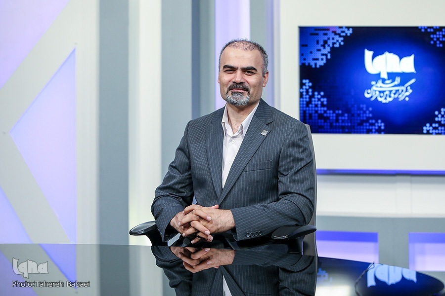 حسین رضایی‌زاده متخصص طب ایرانی