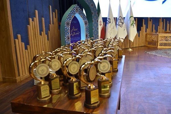 معرفی برگزیدگان بخش آوایی جشنواره قرآنی وزرت بهداشت + اسامی معرفی برگزیدگان بخش آوایی جشنواره قرآنی وزرت بهداشت + اسامی