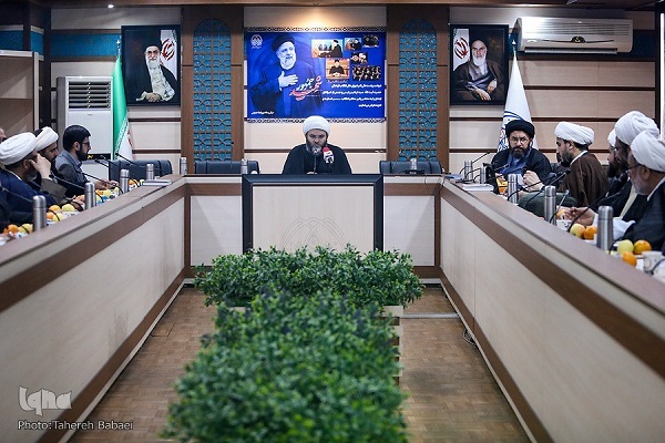 27 چالش کمیسیونهای شورای توسعه و انتخاب 3 عضو حقیقی 27 چالش کمیسیونهای شورای توسعه و انتخاب 3 عضو حقیقی