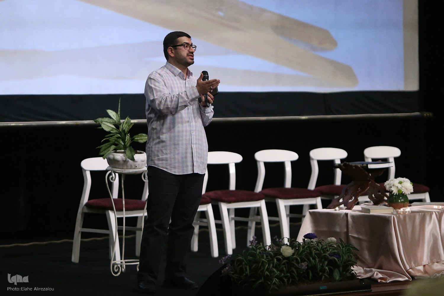 اختتامیه جشنواره قرآنی دانشگاه علوم پزشکی شهید بهشتی برگزار شد اختتامیه جشنواره قرآنی دانشگاه علوم پزشکی شهید بهشتی برگزار شد