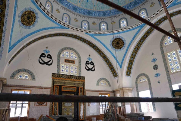 28 سال تلاش هنرمند ترکیه‌ای برای تزیین مساجد