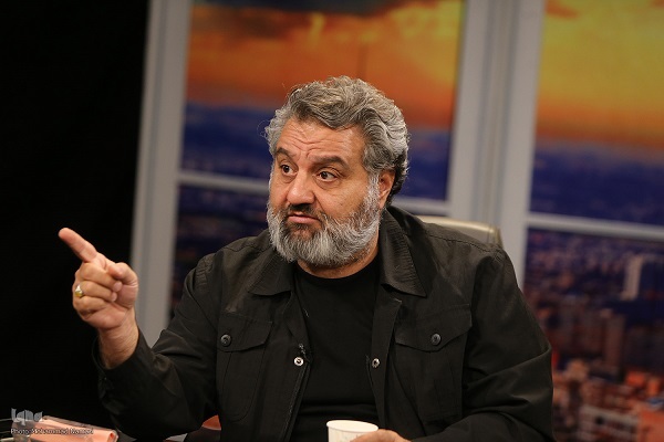 در حال تکمیل / داریوش یاری