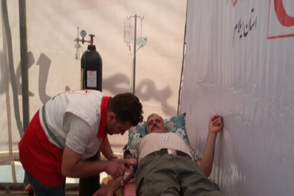 ارائه خدمات درمانی هلال‌احمر به عزاداران روز عاشورا در عتبات عالیات