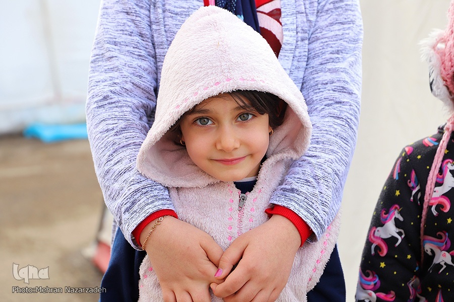 قاطعیت و مهربانی، لازمه والد با کفایت