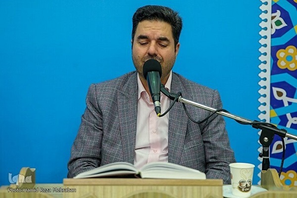 تلاوت جدید حمیدرضا احمدی‌وفا + فیلم