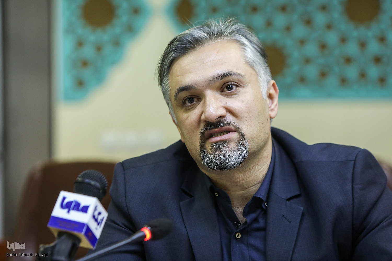 ارتقا سواد فضای مجازی؛ با توصیه یا صبوری