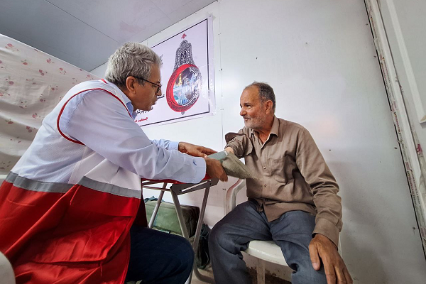 مشکلات گوارشی، گرمازدگی و تاول پا بیشترین مشکلات زائران اربعین