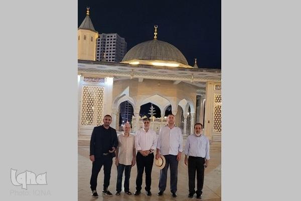 نماینده المصطفی با علما و ایران شناسان چچن دیدار کرد