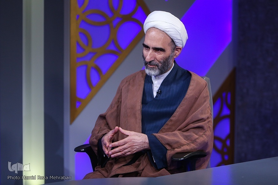 آیت‌الله احمد مبلغی، عضو مجلس خبرگان رهبری