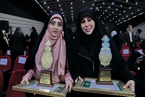 رقابت 2 بانوی همیشه رقیب در تلاوت و تغییر رشته حنانه خلفی