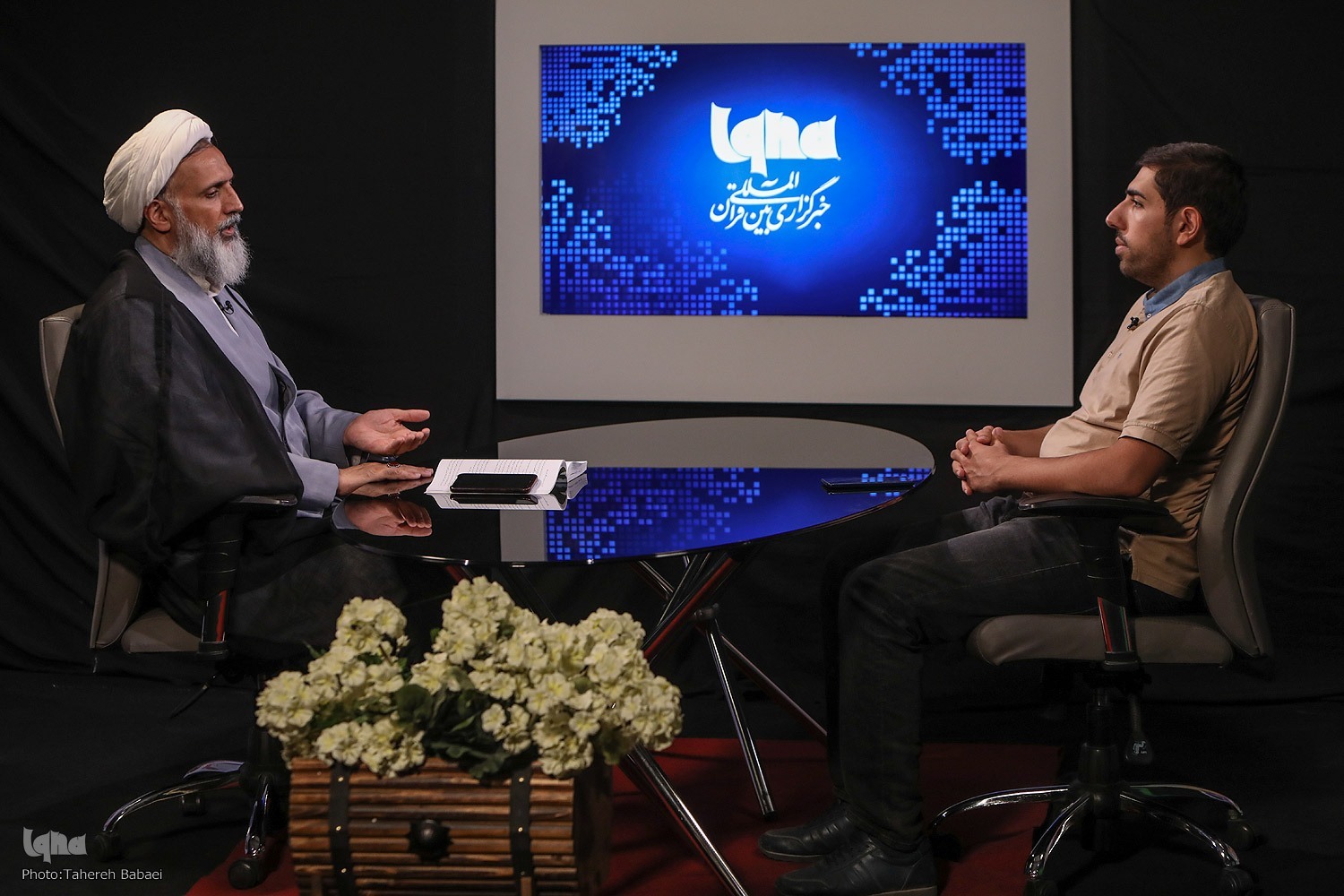 رمز و راز موفقیت پیامبر(ص) در تربیت جامعه جاهلی