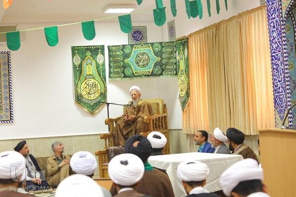 عبدالله جوادی آملی، از مراجع تقلید شیعه عبدالله جوادی آملی، از مراجع تقلید شیعه