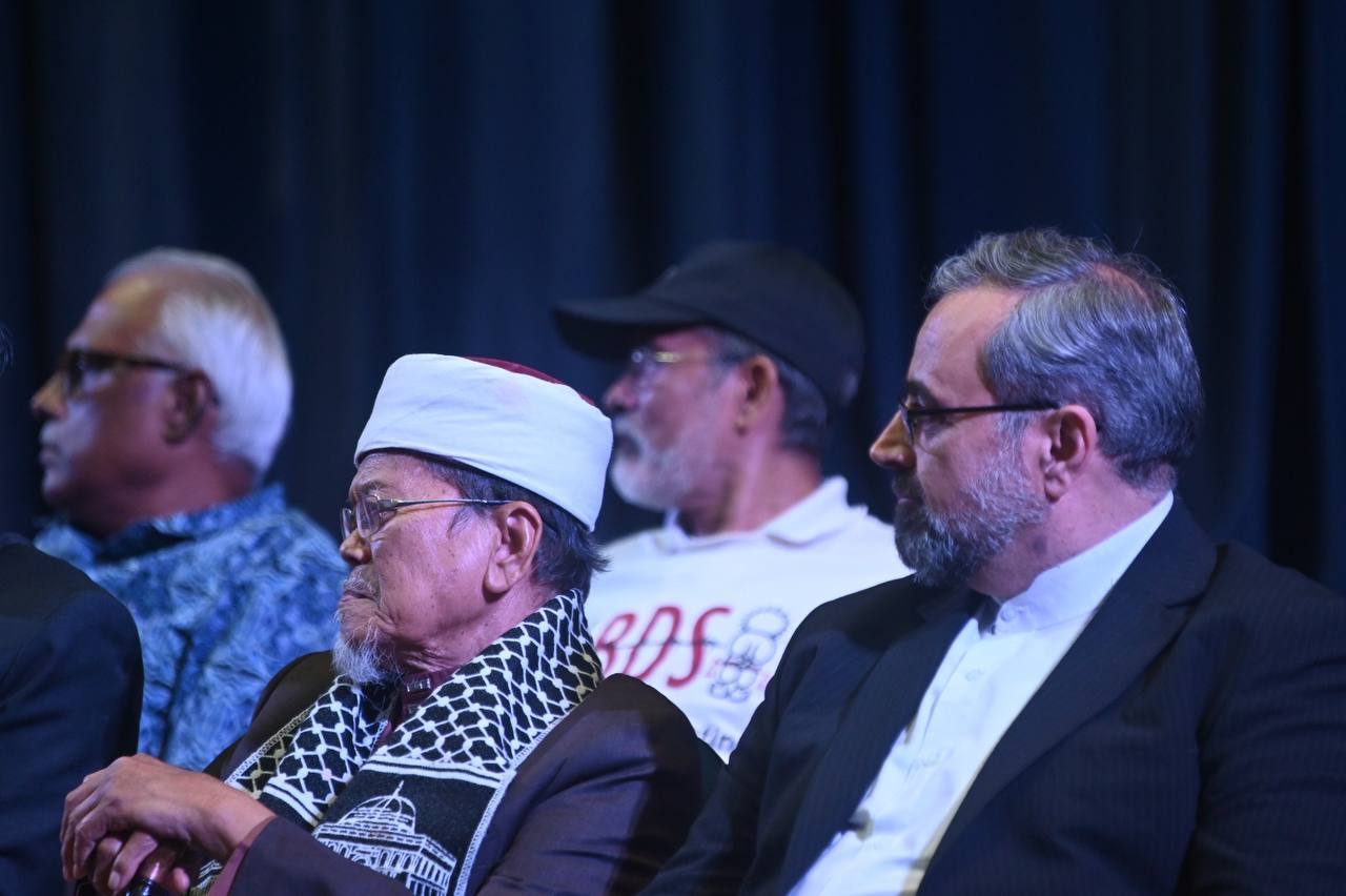 غلبه روح معنویت بر جهان مادی مصداق ایمان غیبی است/با ترور شهید سید حسن نصرالله مقاومت اوج گرفت