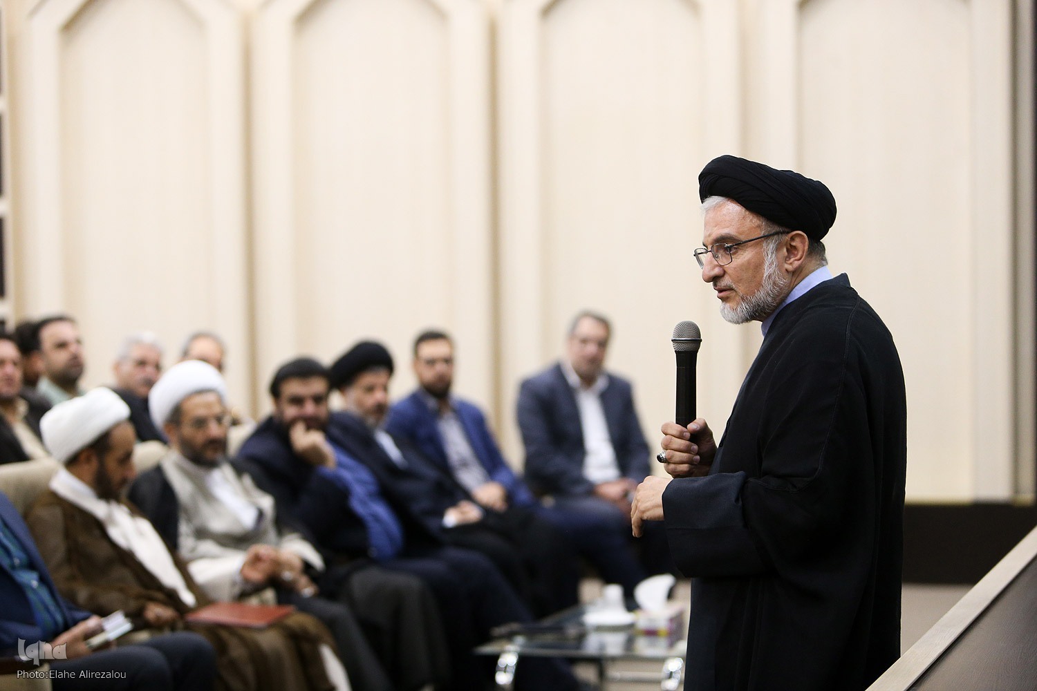 برگزاری محفل انس با قرآن در سازمان اوقاف + عکس