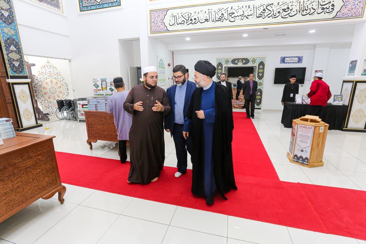 طرح پیشنهادی تأسیس پارلمان قرآنی جهان اسلام بررسی شد// اماده طرح پیشنهادی تأسیس پارلمان قرآنی جهان اسلام بررسی شد// اماده