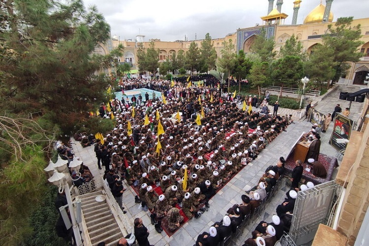 ارسال/ تجمع حوزویان در مدرسه فیضیه برگزار شد 