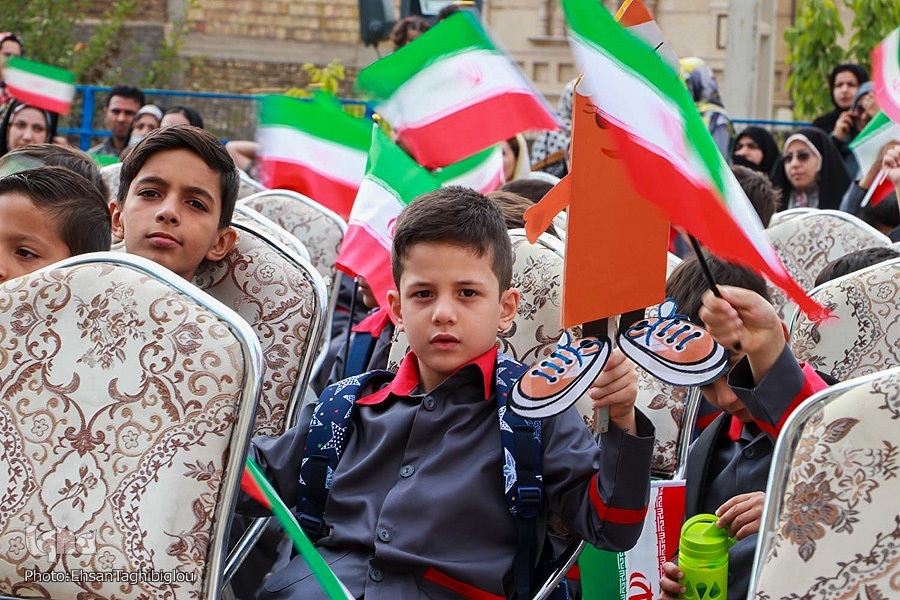 لزوم توجه به بهزیستی و آموزش مهارت‌های زندگی در مدرسه