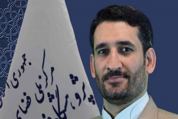 تولید مقاله و پایان‌نامه؛ سخیف‌ترین کاربست هوش مصنوعی 