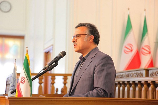 تعداد نسخههای خطی نشانگر فرهنگ و تمدن ایرانزمین است تعداد نسخههای خطی نشانگر فرهنگ و تمدن ایرانزمین است