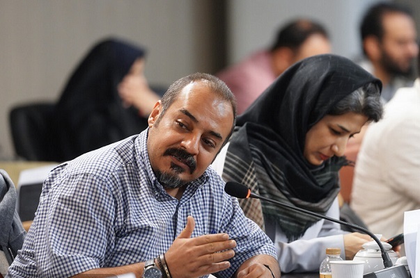 تنها 15درصد برنامه‌های کتاب‌محور سازمان‌ها مردمی است/ احیای «کتاب‌گردی» بعد از 9 سال وقفه