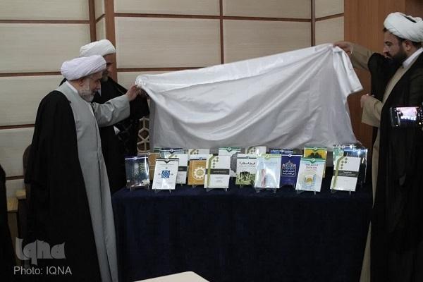 علی عباسی، رئیس جامعه المصطفی العالمیه