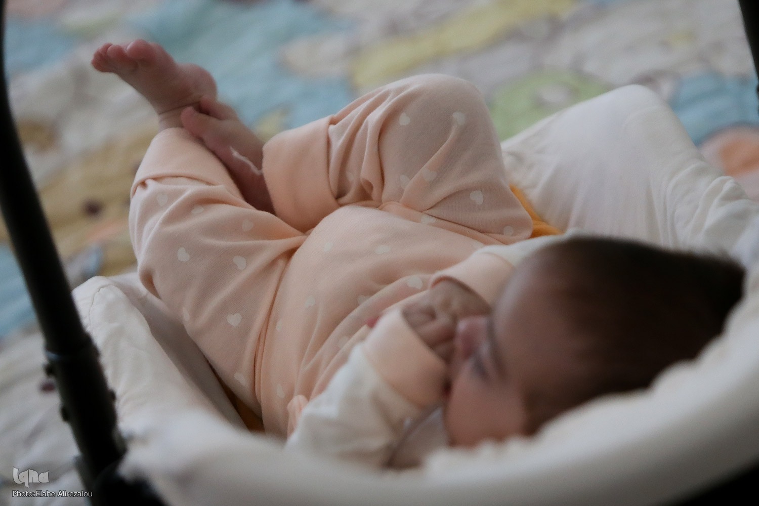 مسمومیت با آب و چاقی؛ خطر تغذیه نشدن با شیرمادر