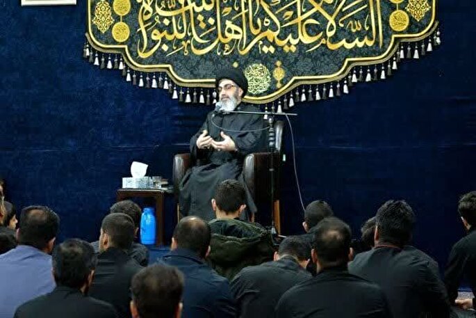 حضرت فاطمه(س) فرمانده قیام حق علیه باطل بود