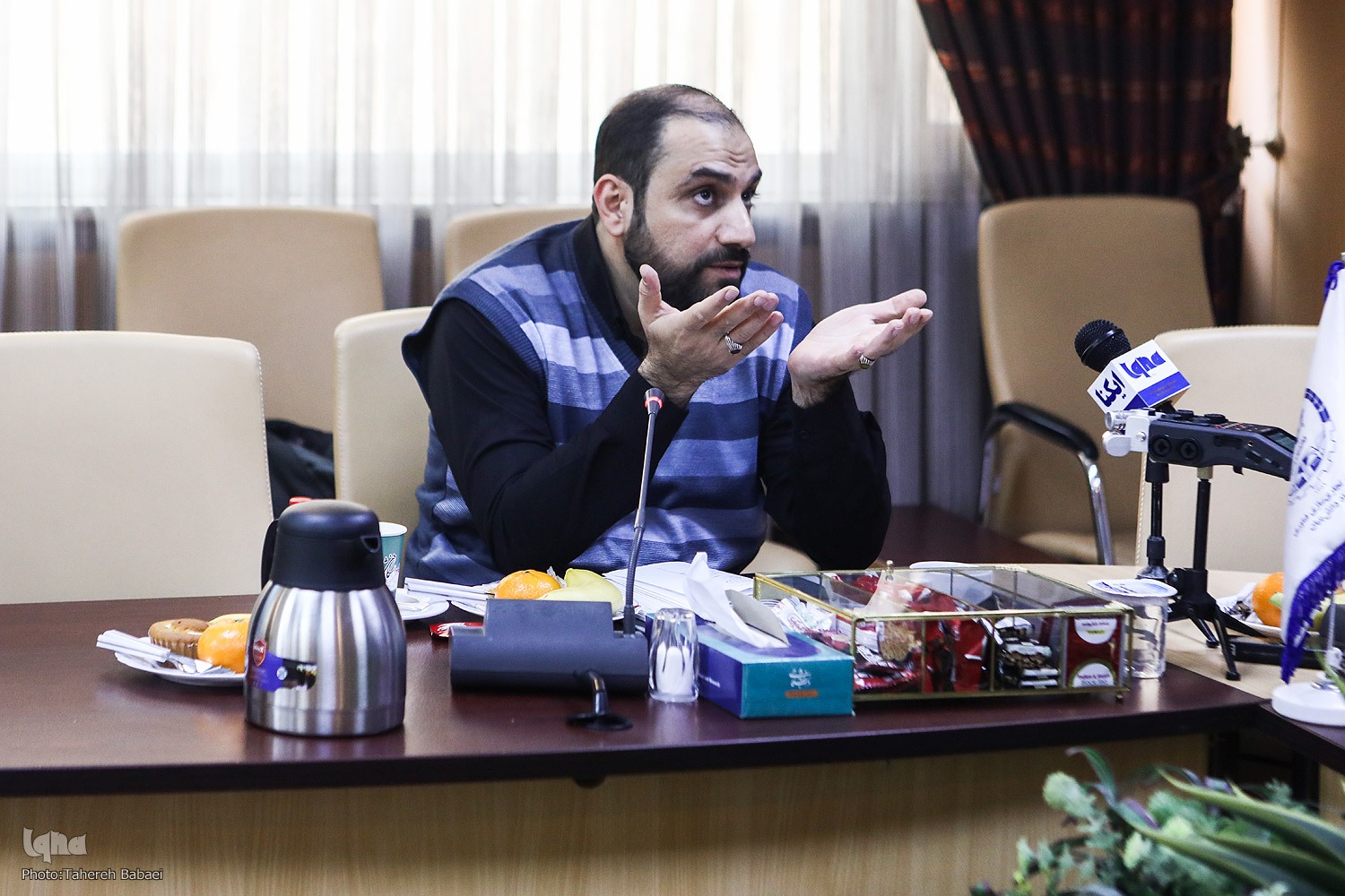 ارزشیابی فضای مجازی را سیاسی نکنیم