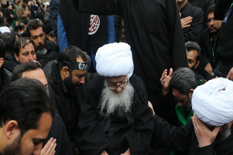 ارسال/ برپایی دسته عزاداری شهادت حضرت فاطمه(س) با حضور آیت‌الله وحید خراسانی