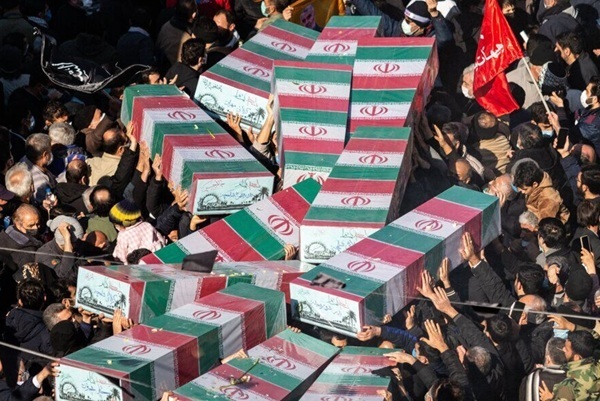 شهدای جاوید‌الاثر تهرانی از دانشگاه راهی معراج شدند