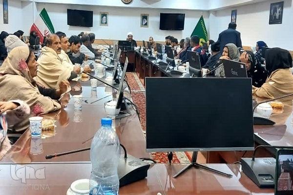 نشست تخصصی «سیره سیاسی و انقلاب حضرت زهرا (س)» برگزار شد نشست تخصصی «سیره سیاسی و انقلاب حضرت زهرا (س)» برگزار شد