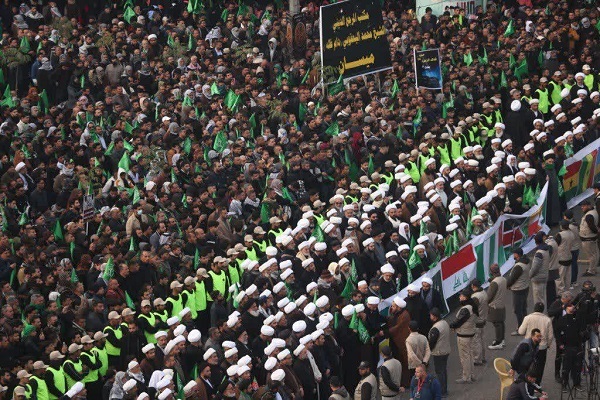 حضرت زهرا (س) به واسطه درک حقیقت قرآن در مقابل ظلم و ستم ایستادگی کرد + عکس حضرت زهرا (س) به واسطه درک حقیقت قرآن در مقابل ظلم و ستم ایستادگی کرد + عکس