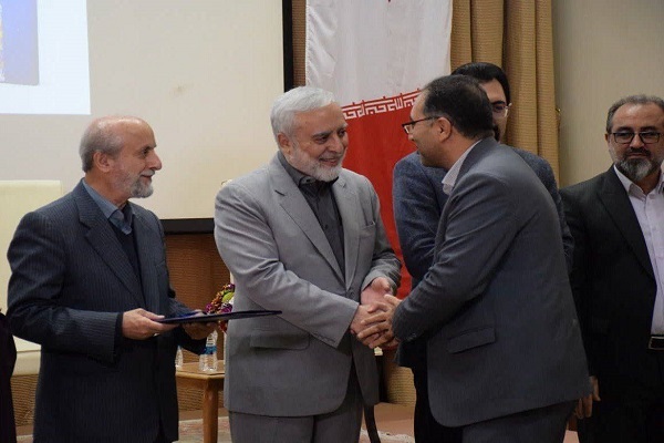 برگزاری مراسم افتتاحیه آیین هفته ‌پژوهش در بنیاد ایران‌شناسی 