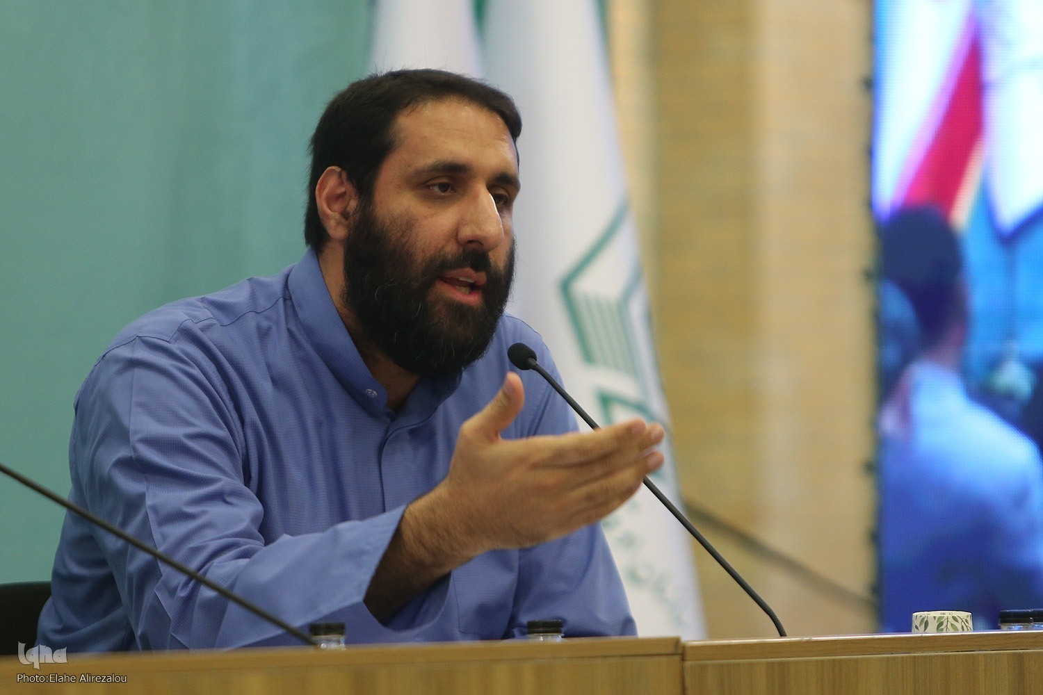 محمدحسین کشکولی