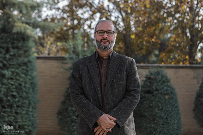 سیاست‌گذاری حوزه کتابت و نشر قرآن با مرکز طبع و نشر است