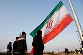 عزت و اعتبار؛ زیر سایه پرچم سه رنگ کشور