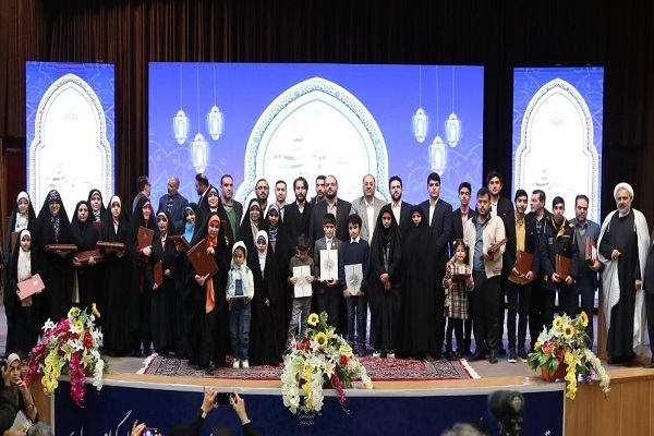 دیدار‌های قرآنی رهبر انقلاب و طنین نام ایران در رقابت‌های بین‌المللی قرآن