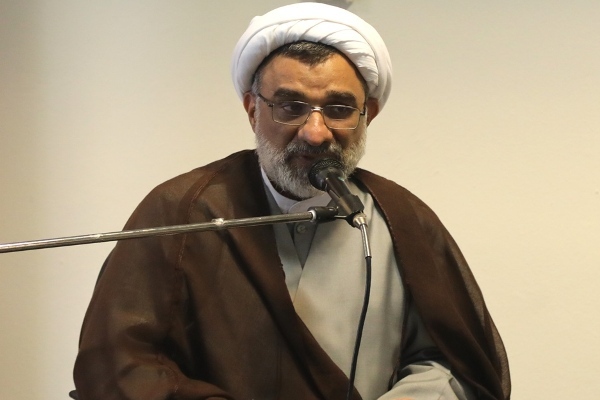 لزوم نگاه دیده‌بانی و اقدام به‌موقع برای حل معضلات