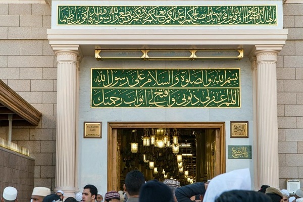 بقیع؛ بارگاه بزرگان اهل سنت + عکس و فیلم