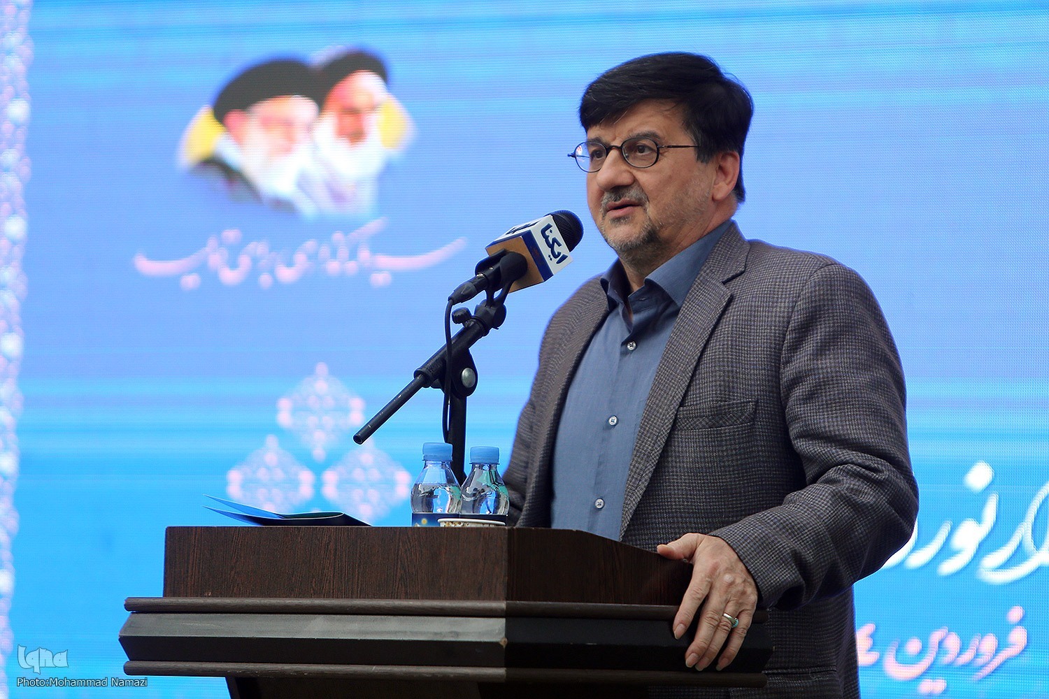 تمامی برنامه‌های جهاد دانشگاهی با نگاهی قرآنی تنظیم شده است