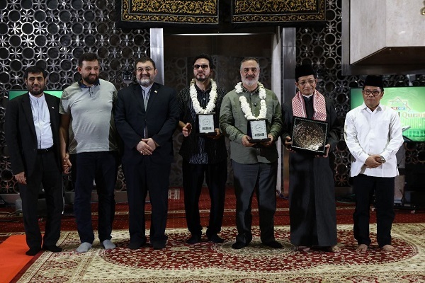 برنامه محفل محبت مردم به قرآن را بیشتر کرد برنامه محفل محبت مردم به قرآن را بیشتر کرد