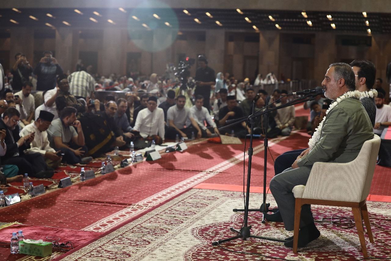 برنامه محفل محبت مردم به قرآن را بیشتر کرد + عکس برنامه محفل محبت مردم به قرآن را بیشتر کرد + عکس