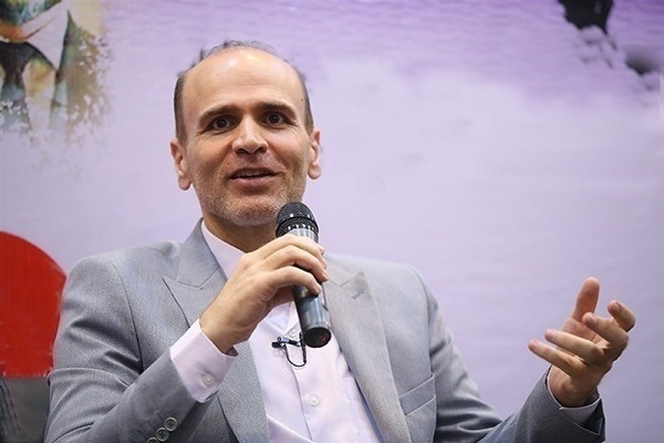 حسین آجرلو، مدیرگروه غرب آسیا و شمال آفریقای مؤسسه بین‌المللی ابرار معاصر