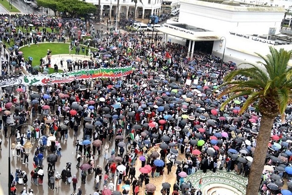 حمایت دهها هزار نفر از مردم مراکش از ملت فلسطین + عکس