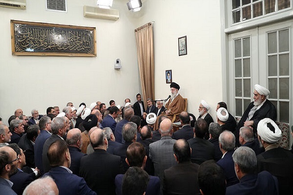 دیدار جمعی از مسئولان ارشد سه قوه با رهبر معظم انقلاب