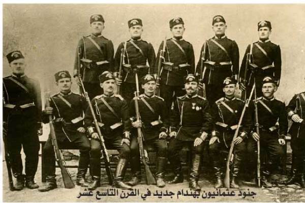 تاریخچه لباس‌های عربی؛ از بُرده پیامبر(ص) تا شلوار جین قرن بیستم/ 2