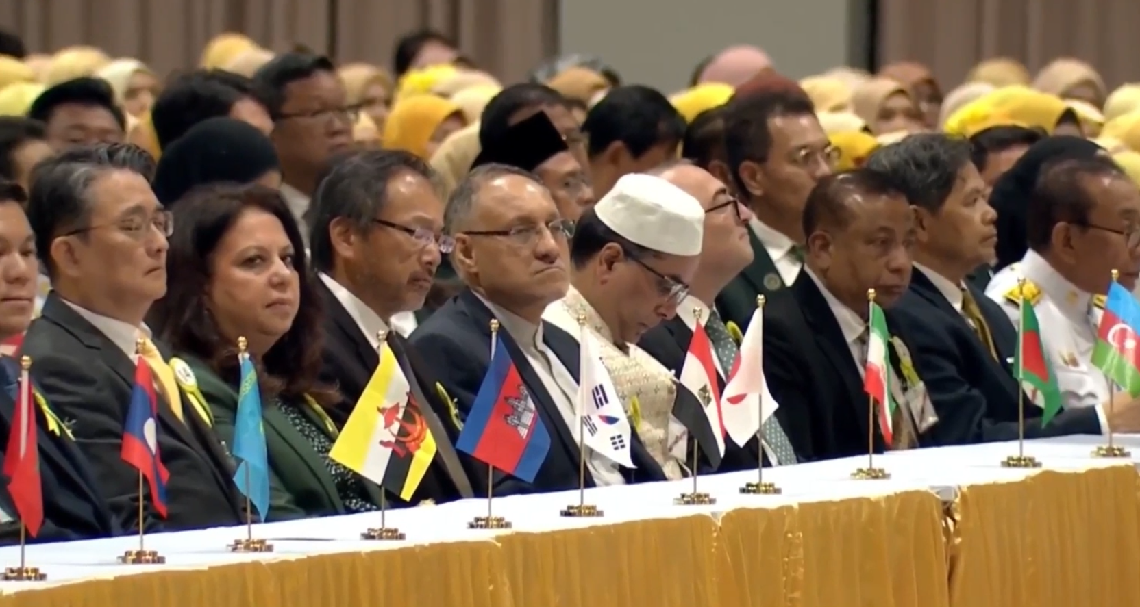 افتتاح جشنواره مولود النبی (ص) تایلند توسط پادشاه و ملکه تایلند