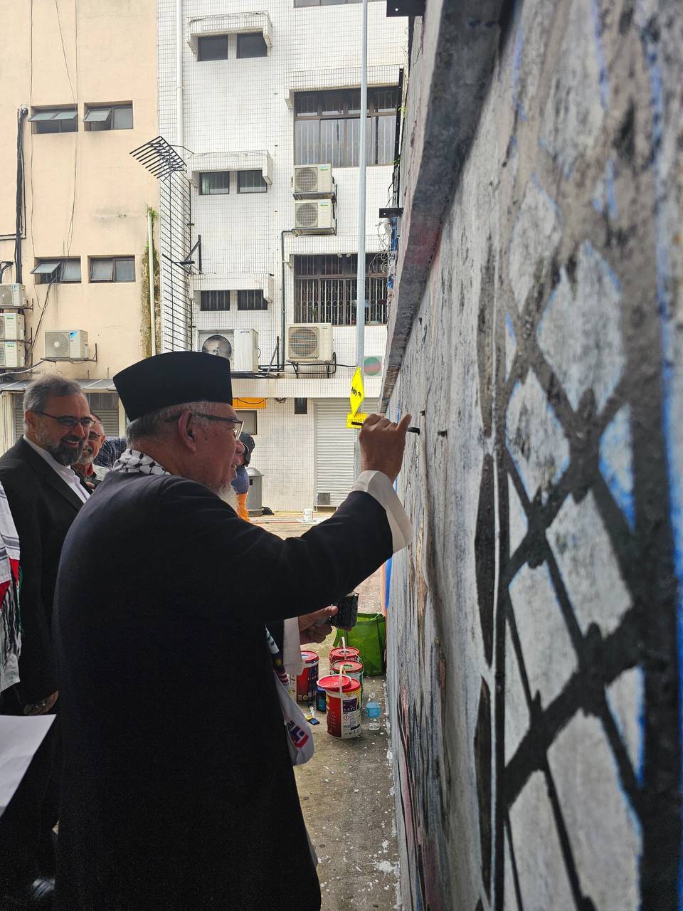  رونمایی از دیوارنگاره فلسطین در کوالالامپور همزمان با روز جهانی قدس