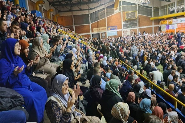 شبی با  قرآن در شهر «کاکانی» بوسنی و هرزگوین + فیلم